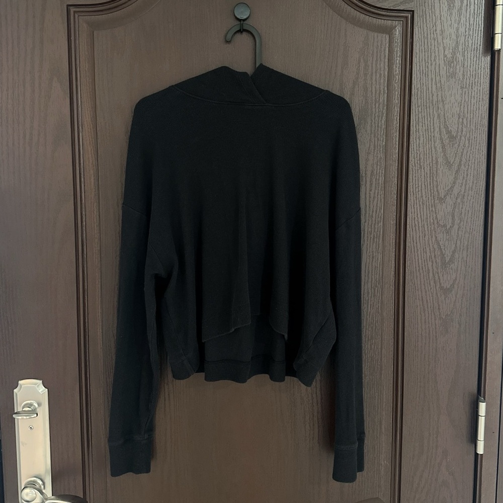 Athleta Black Cropped Sweatshirt Women Small Athleisure Pullover Minimalist